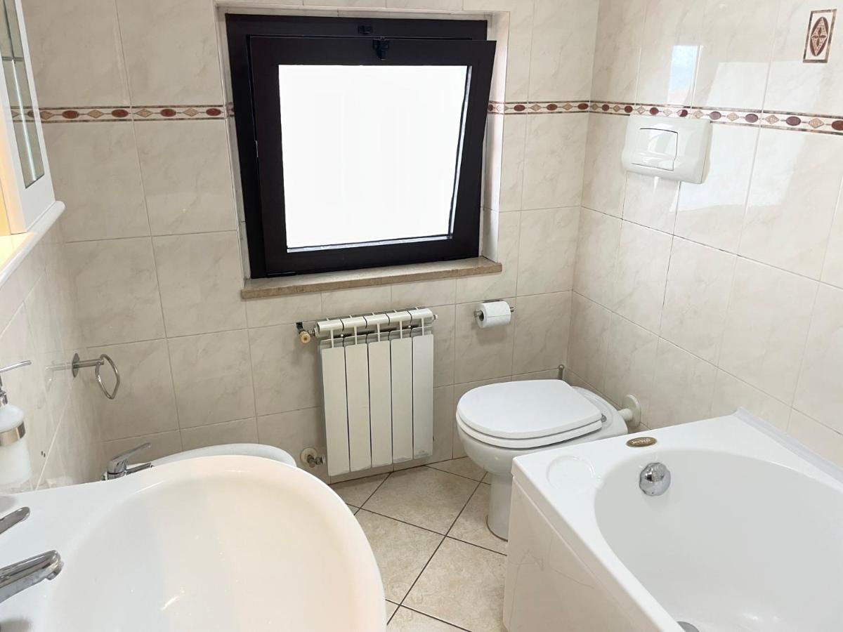 Il Sogno Del Mare Apartment Montesilvano Bagian luar foto